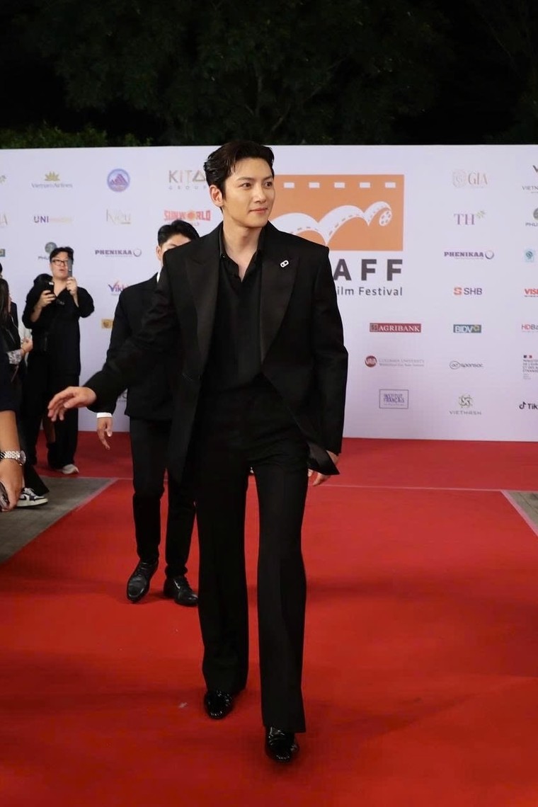 Ji Chang Wook “hạ cánh” thảm đỏ, DANAFF IV trở thành điểm hẹn điện ảnh quốc tế ảnh 3