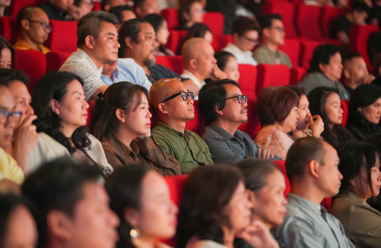 Đất nước thiên hùng ca – Siêu show quy mô “thổi hồn” 4.000 năm lịch sử ảnh 11