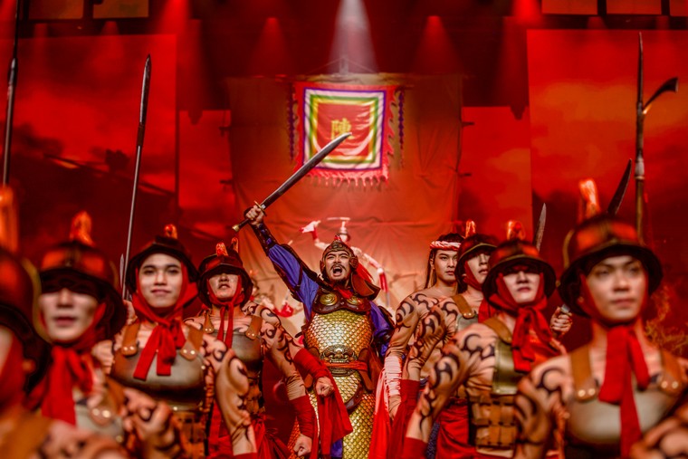 Đất nước thiên hùng ca – Siêu show quy mô “thổi hồn” 4.000 năm lịch sử ảnh 2