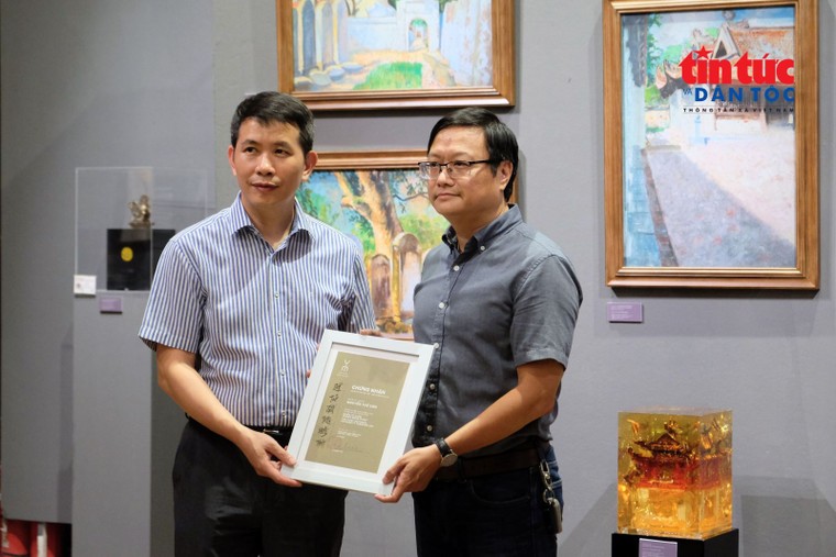 Khai mạc triển lãm “Quốc Tử Giám trong nghệ thuật” ảnh 1