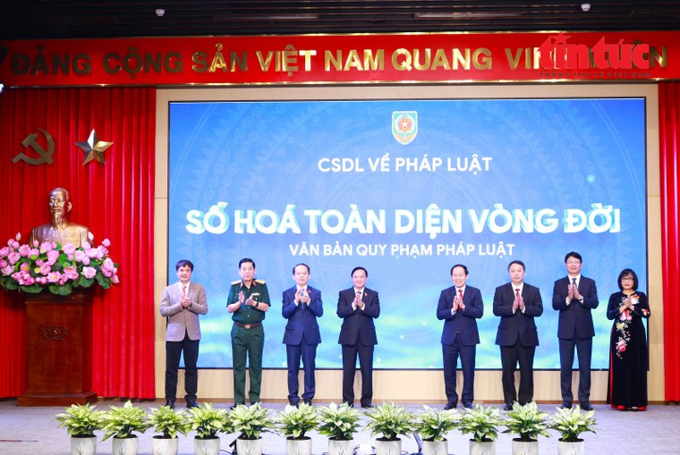 Bộ Tư pháp mở chiến dịch 100 ngày gỡ điểm nghẽn chuyển đổi số ảnh 1