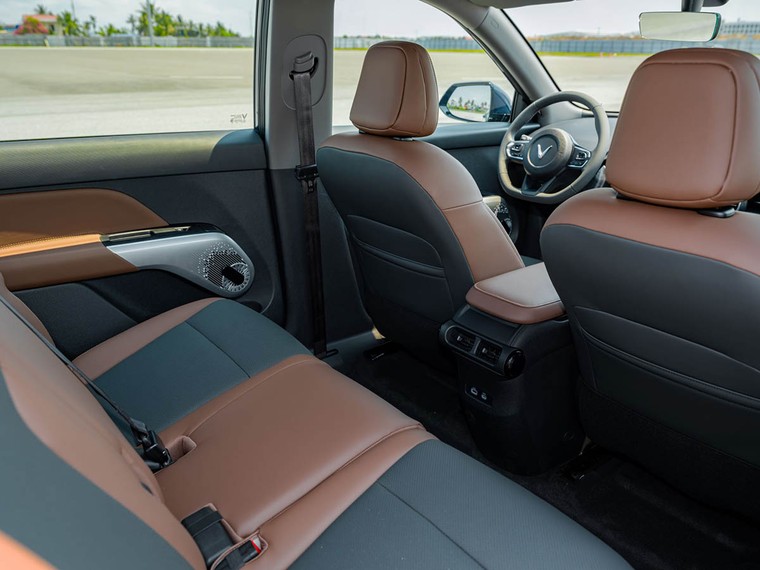 Chủ xe VinFast VF MPV 7: Đây là mẫu xe “sinh ra để đi đường dài” ảnh 3