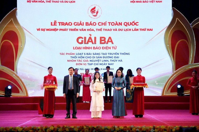 Phát động Giải Báo chí toàn quốc “Vì sự nghiệp phát triển văn hóa Việt Nam” lần thứ Tư ảnh 1