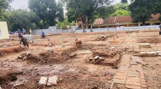 Nhiều phát hiện lịch sử dưới lòng đất Hoàng thành Thăng Long ảnh 1