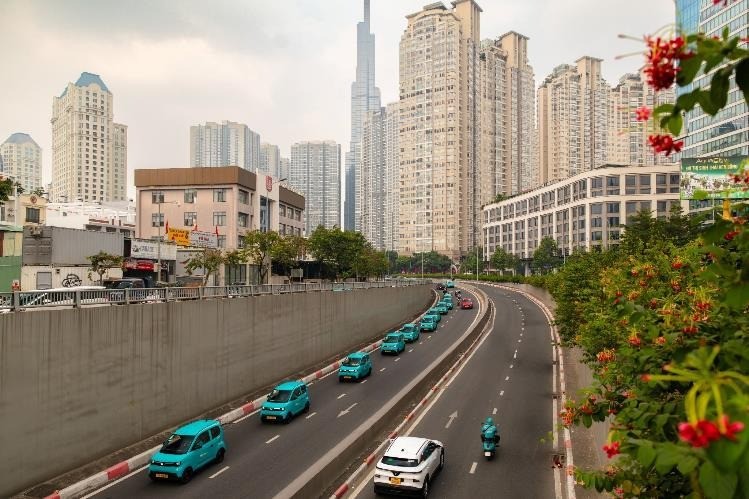 Có bằng lái, chưa có ô tô vẫn có thể bắt đầu nghề mới cùng Green SM ảnh 1