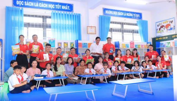 Thư viện Hạnh phúc - Hành trình gieo mầm tri thức của Daiichi Life Việt Nam ảnh 2