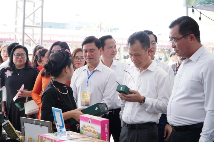 Lan tỏa bản sắc vùng cao tại Hội chợ du lịch Tây Bắc 2026 ảnh 1