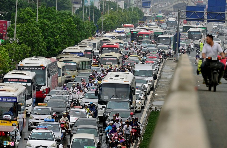 Đi tìm thủ phạm gây ùn tắc giao thông ở Hà Nội ảnh 8