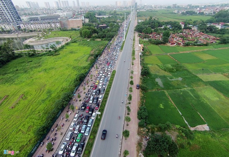 Đi tìm thủ phạm gây ùn tắc giao thông ở Hà Nội ảnh 3