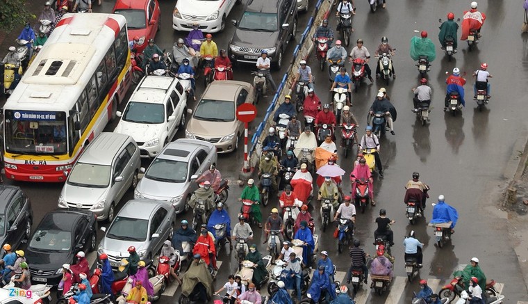 Đi tìm thủ phạm gây ùn tắc giao thông ở Hà Nội ảnh 12