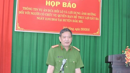 Chủ Facebook 'Diệt giặc nội xâm': Bị buộc tội đưa hối lộ ảnh 1