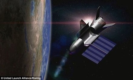 Máy bay bí mật của quân đội Mỹ ở trên quỹ đạo 500 ngày ảnh 1