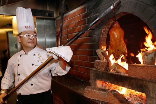 Vịt quay Bắc Kinh, món ăn đến vua chúa cũng phải thèm ảnh 6