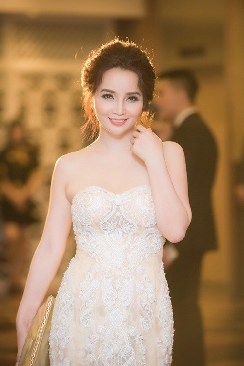 Nhan sắc Mai Thu Huyền qua 21 năm ảnh 14