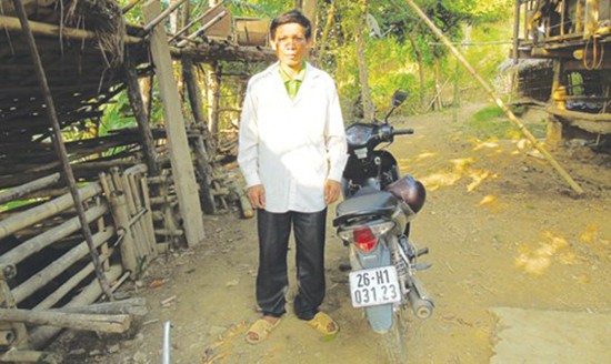 Chuyện sau bức ảnh gây rúng động ở Sơn La ảnh 1