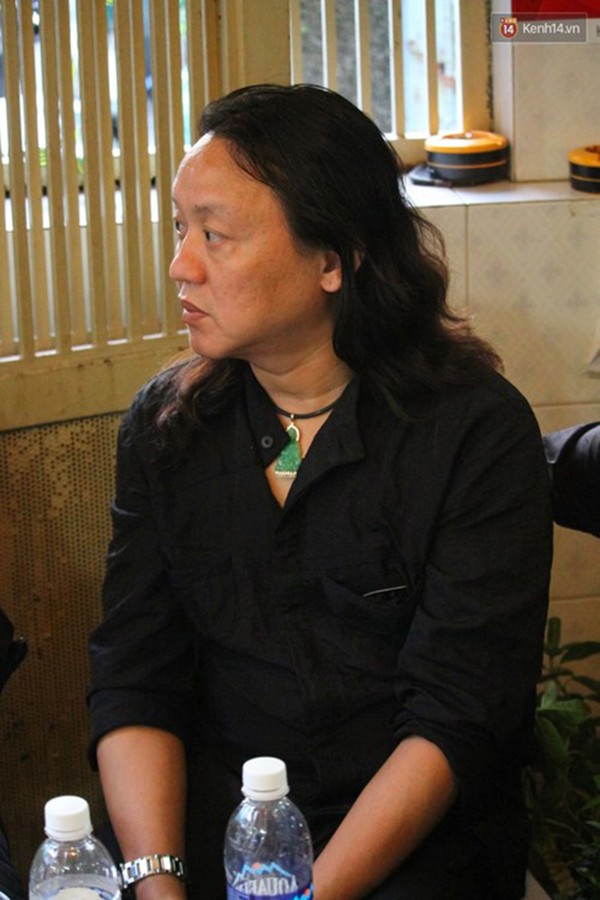 Những giây phút xúc động tiễn đưa Minh Thuận ảnh 1