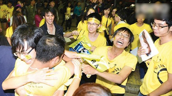 Nỗi lo văn hóa ngoại lai ảnh 3