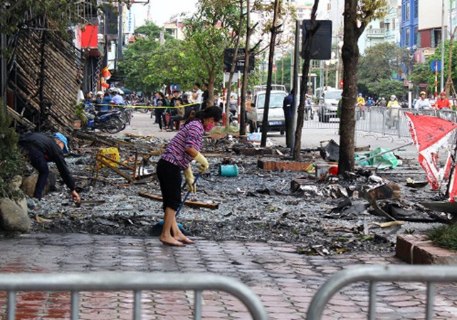 Vụ cháy quán karaoke xảy ra như thế nào? ảnh 3