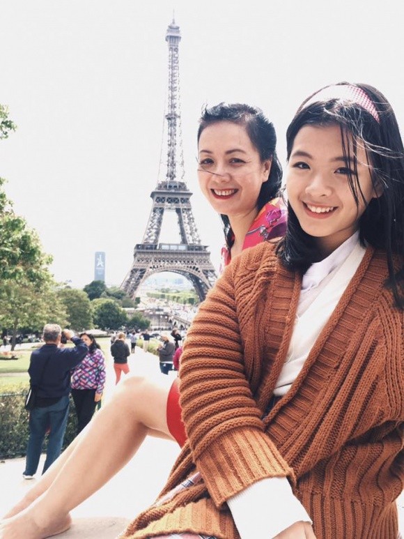 Nhan sắc xinh đẹp của con gái Chiều Xuân sau 5 năm 'Giọng hát Việt nhí' ảnh 3