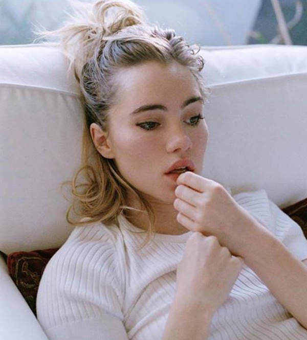 Nhan sắc 'ngọt lịm' của kẻ đánh cắp trái tim ma cà rồng Robert Pattinson ảnh 8