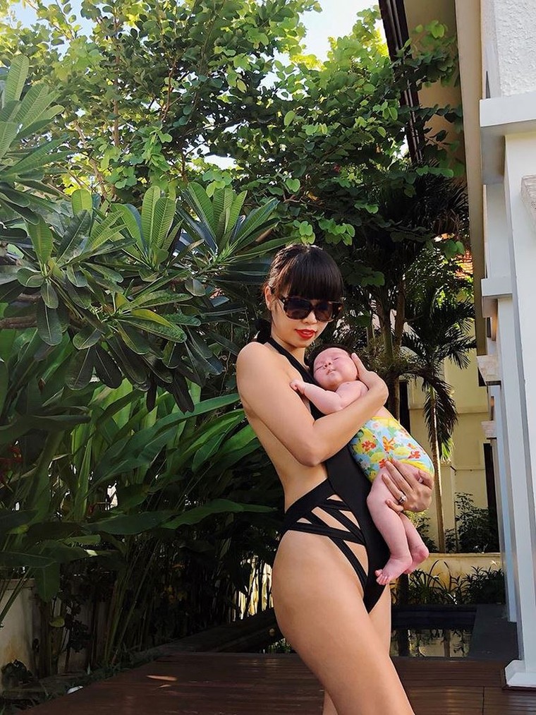 Hà Anh diện bikini, khoe thân hình quyến rũ sau hơn 1 tháng sinh con ảnh 2