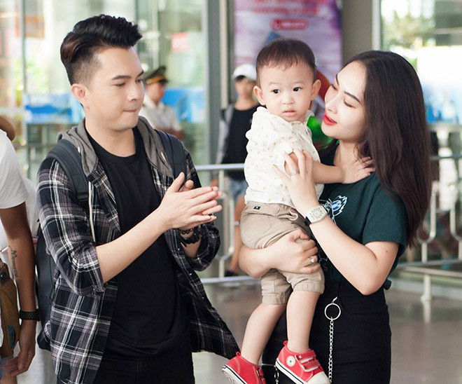 Nam Cường lần đầu công khai con trai 2 tuổi với vợ hot girl ảnh 2