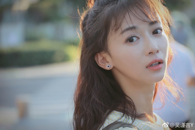 Vừa nổi tiếng, Ngô Cẩn Ngôn đã bị tố hách dịch, coi thường truyền thông ảnh 2