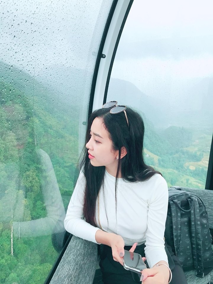 Ngắm nhan sắc xinh như mộng của Á hậu 2 Thuý An ảnh 3