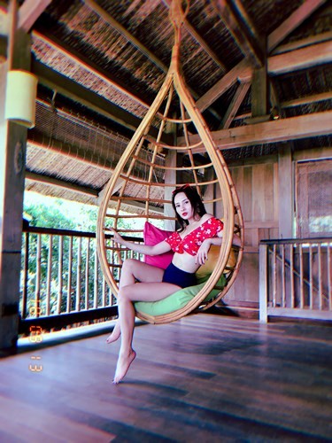 'Con dâu' Bảo Thanh khoe dáng nuột nà với bikini ảnh 3