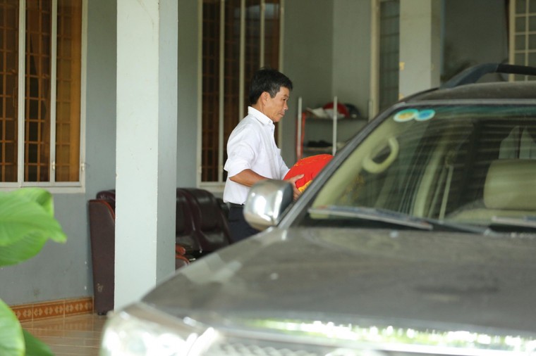 Gia đình Trường Giang chuẩn bị sính lễ lên TP.HCM đón Nhã Phương ảnh 10