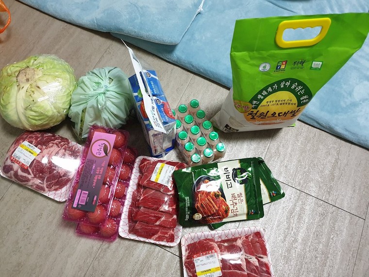 Vừa trở về Hàn Quốc, HLV Park Hang Seo đã vội vã thăm hỏi Đình Trọng, Xuân Hưng ảnh 3