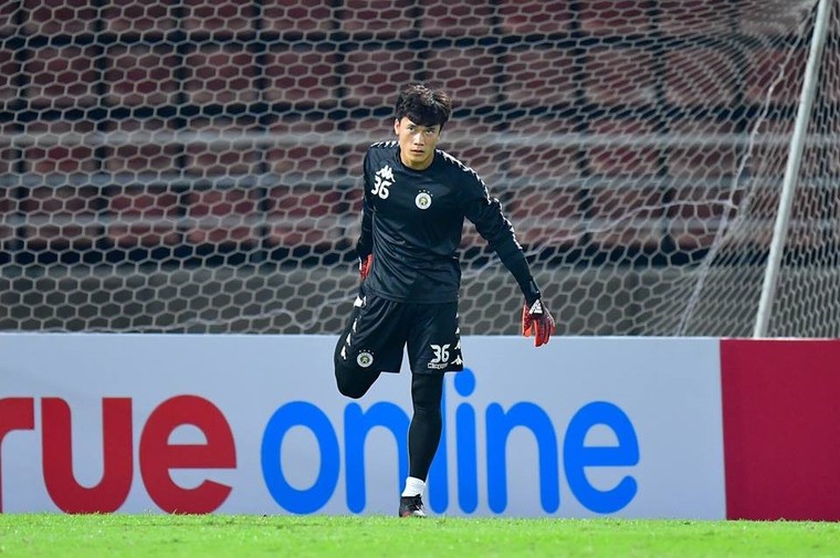 Không có chuyện Bùi Tiến Dũng sẽ giải nghệ sớm vì chấn thương ảnh 1