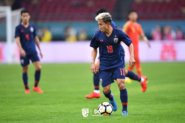 'Messi Thái' hả hê khi Văn Hậu bị chơi xấu ảnh 3