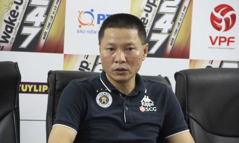 HLV Chu Đình Nghiêm giải thích việc không dùng Quang Hải trong trận gặp Sài Gòn FC ảnh 1