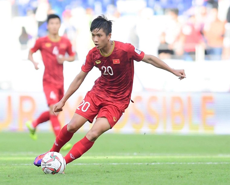 Phan Văn Đức tiếp tục chấn thương, nghỉ hết mùa giải ảnh 1