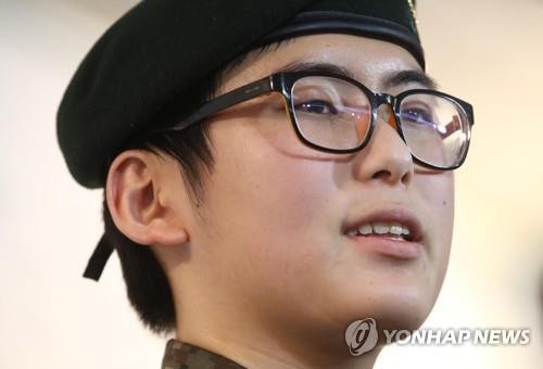 Cái chết của người lính chuyển giới cùng cuộc chiến chống lại sự phân biệt và kỳ thị ảnh 3