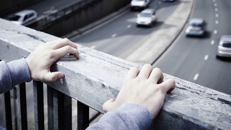 WHO kêu gọi nỗ lực nhằm giảm 1/3 số ca tự tử vào năm 2030 ảnh 1