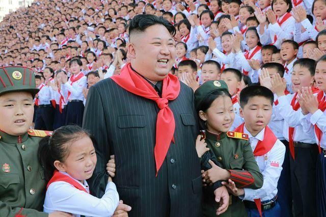 Thế hệ trẻ của Triều Tiên trở thành nỗi đau đầu với nhà lãnh đạo Kim Jong-un ảnh 3