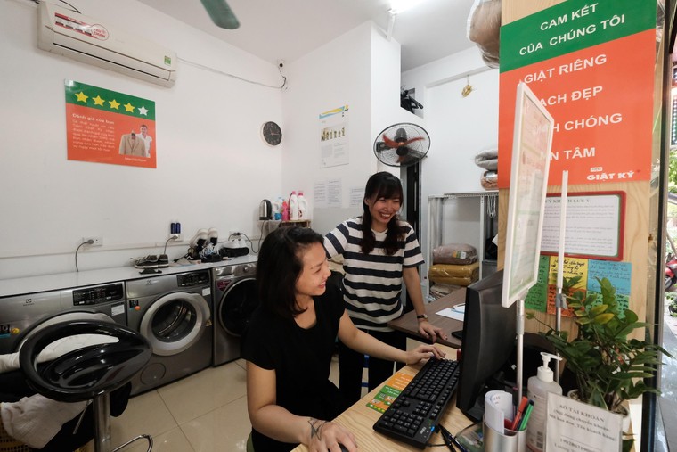 Cách người khuyết tật tiếp nhận thông tin về tiêm vaccine COVID-19 ảnh 1