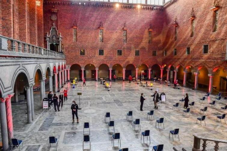 Khám phá những địa điểm tiêm vaccine COVID-19 đẹp nhất thế giới ảnh 7