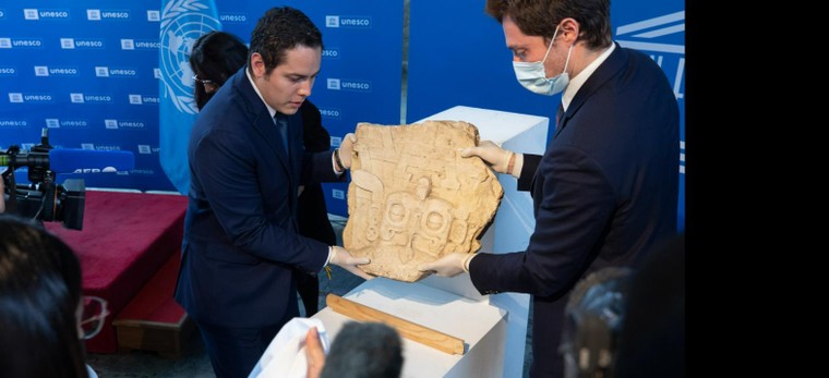 Tấm bia biểu tượng của người Maya được trao trả về với Guatemala ảnh 3