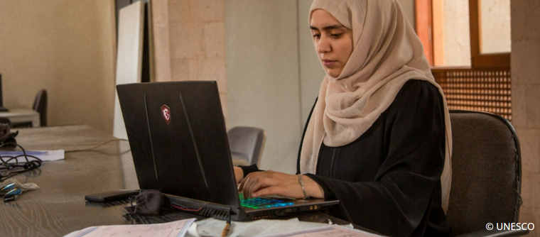 Người phụ nữ bảo tồn di sản văn hóa Yemen ảnh 1