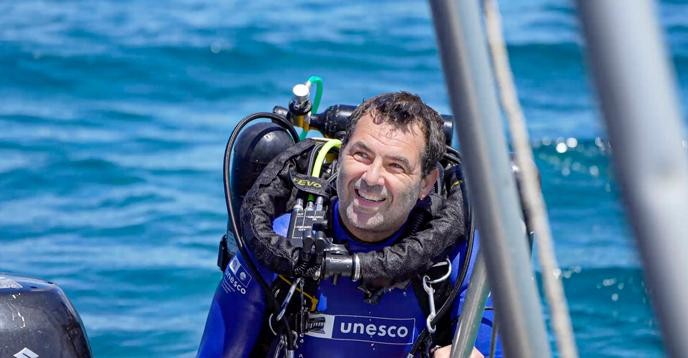 UNESCO phát hiện rạn san hô hoa hồng quý hiếm gần Tahiti ảnh 1