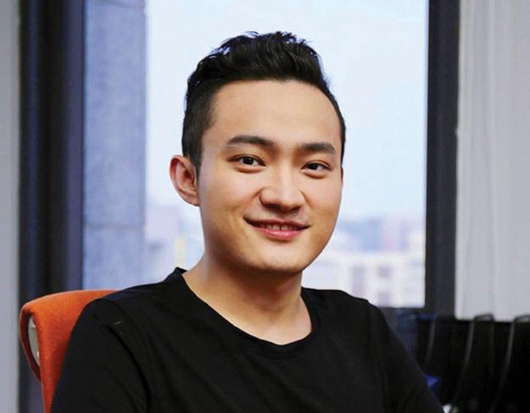 Cách các nhà đấu giá trở thành 'người chiến thắng' trong đại dịch ảnh 1