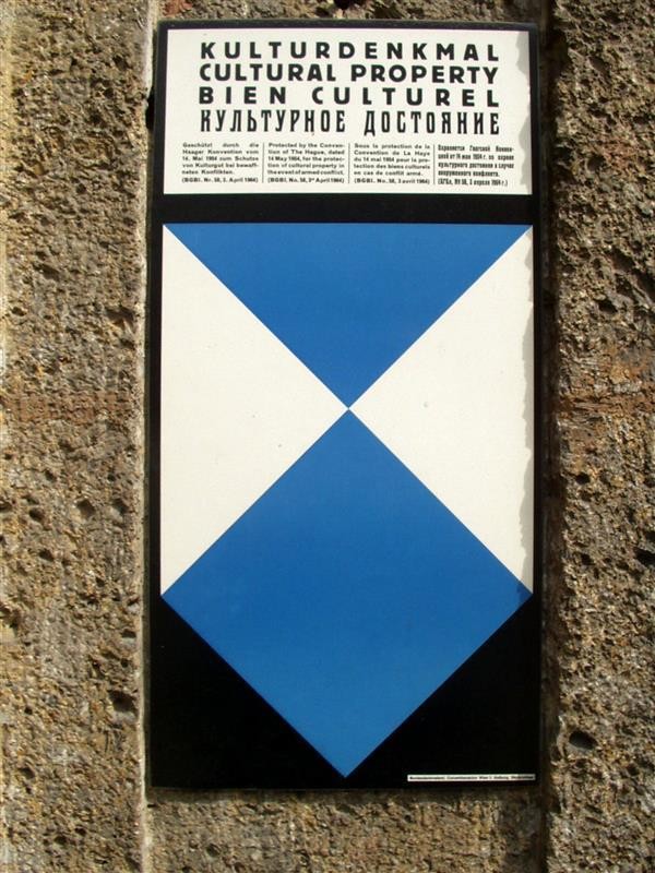 UNESCO cho biết 53 di sản văn hóa Ukraine đã bị hư hại sau cuộc giao tranh ảnh 1