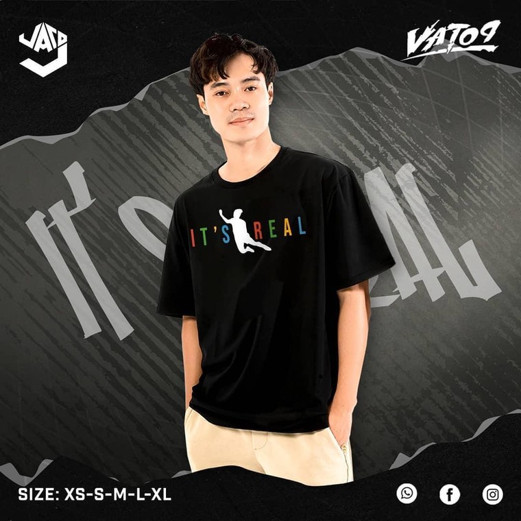 Khi thời trang được tạo nên bởi những 'nghệ sĩ' trên sân cỏ ảnh 15