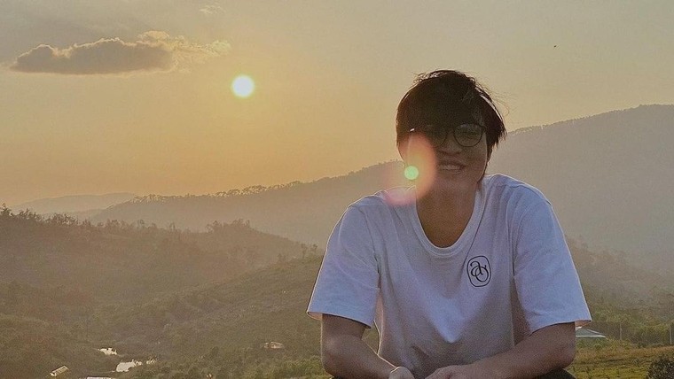 Khi thời trang được tạo nên bởi những 'nghệ sĩ' trên sân cỏ ảnh 6