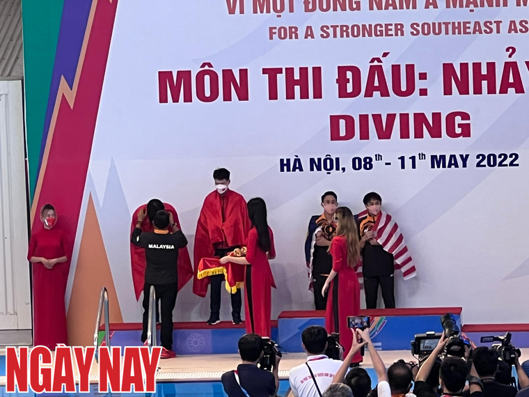 Những tấm huy chương vàng đầu tiên tại SEA Games 31 gọi tên Malaysia ảnh 8