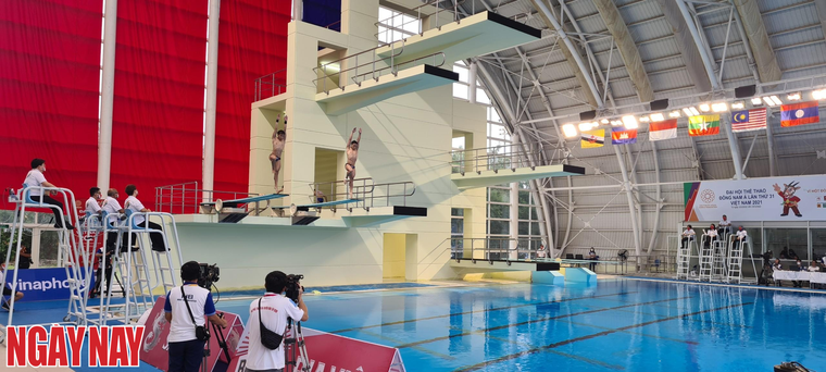 Những tấm huy chương vàng đầu tiên tại SEA Games 31 gọi tên Malaysia ảnh 7