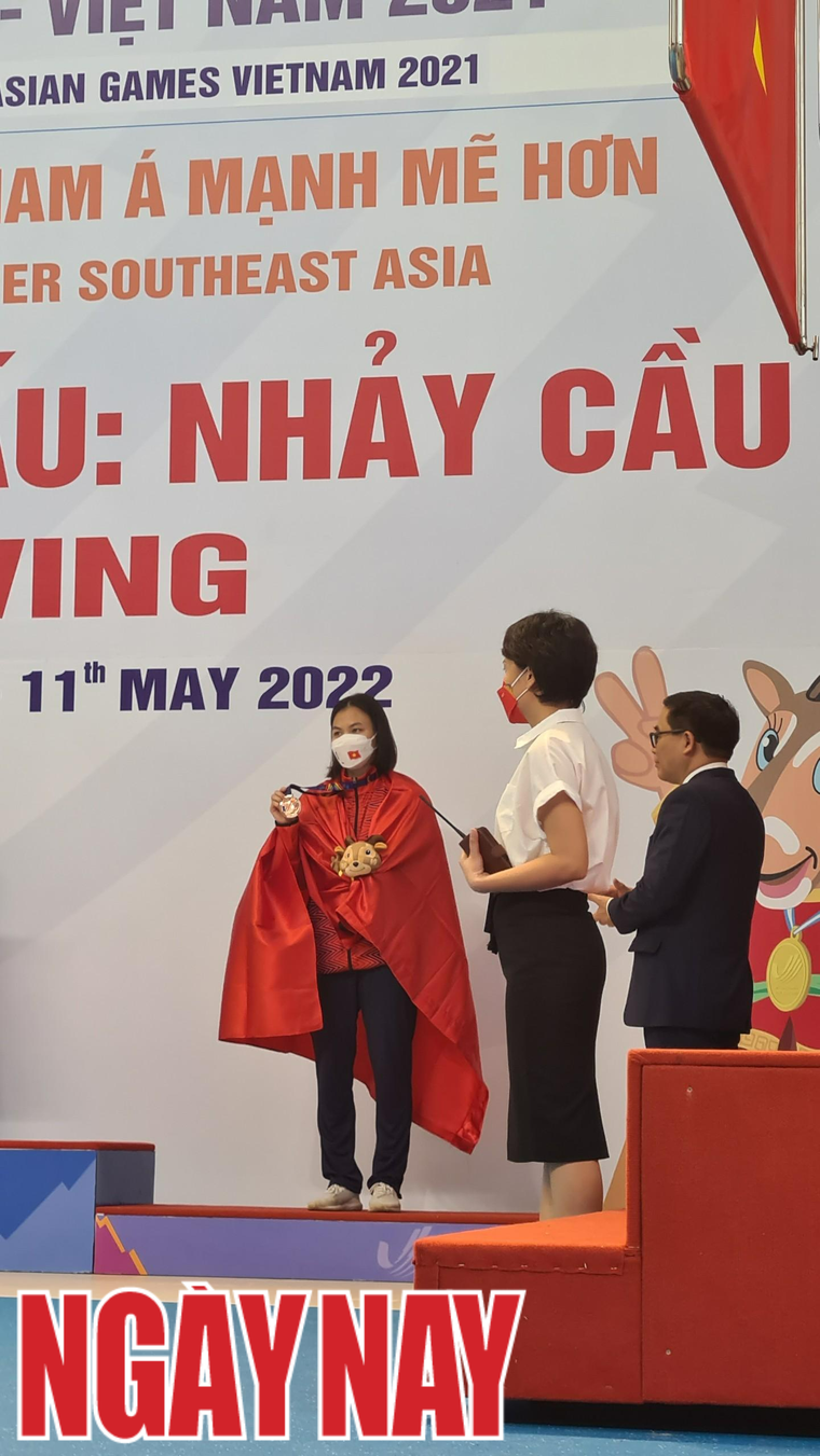 Những tấm huy chương vàng đầu tiên tại SEA Games 31 gọi tên Malaysia ảnh 5